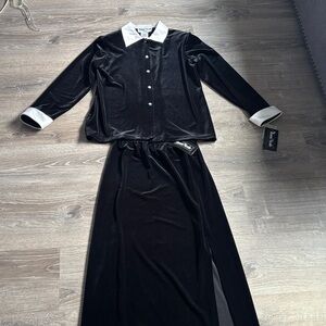 Vintage two-piece velvet new set by Ronnie Nicole